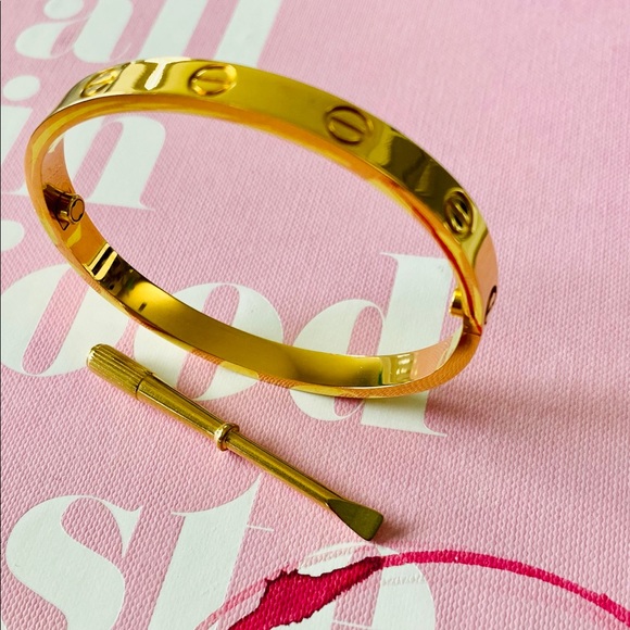 Gold Bracelet with Screwdriver Love Bangle - Picture 5 of 7